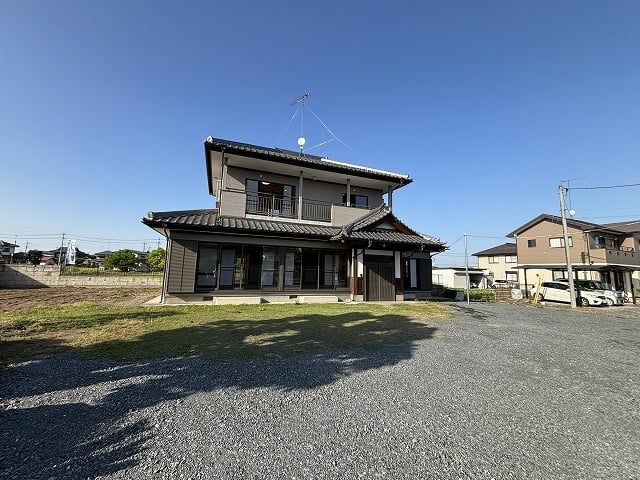 土地３７６坪　建物５７坪　大型物件☆