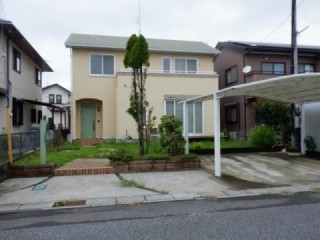 南６ｍ道路　土地６６坪　駐車３台　建物３１坪　☆