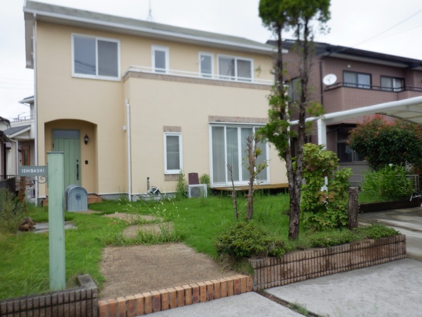 小・中学校が近い静かな住宅地☆